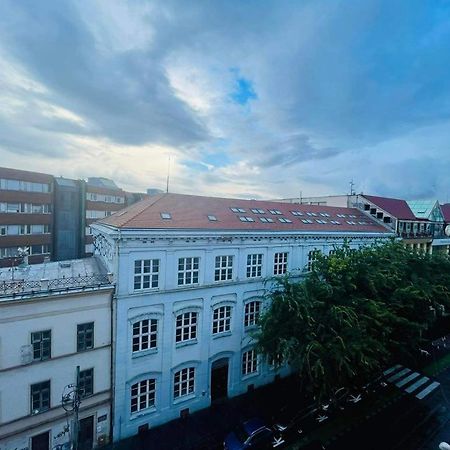 Lovely 2Bdr In Center, Wifi & Self-Check In Bratislava Exterior foto